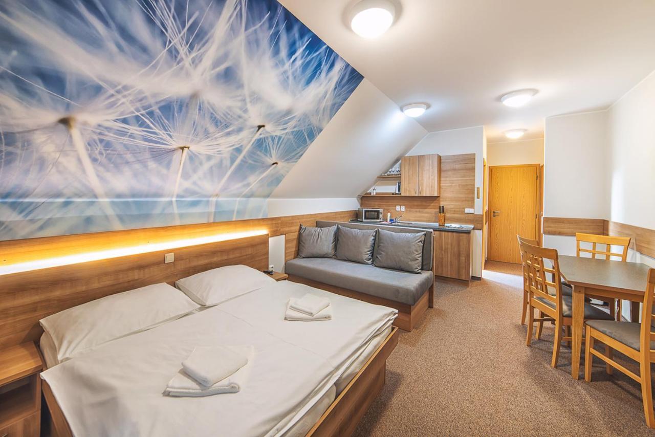 Apartmány Zaria Bešeňová Zewnętrze zdjęcie